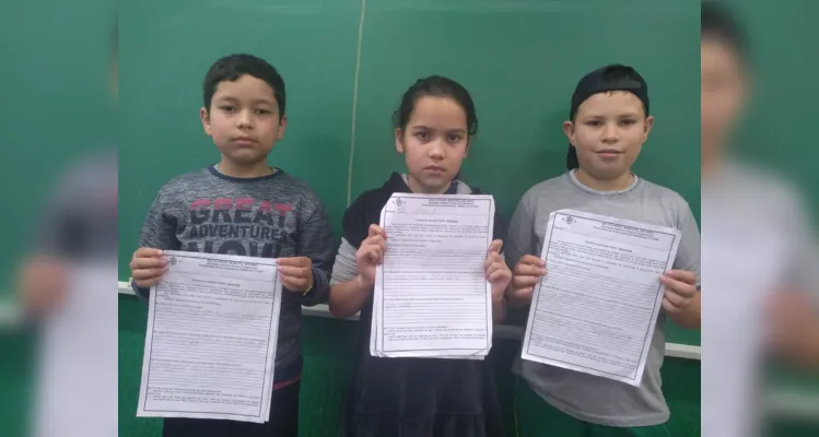 Os alunos, baseados em uma sugestão presente na videoaula, entrevistaram seus familiares sobre o que entendiam sobre o conceito de bem-estar