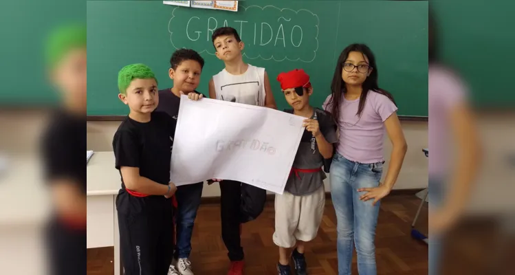 A partir da videoaula do Vamos Ler a turma produziu textos e confeccionou cartazes 