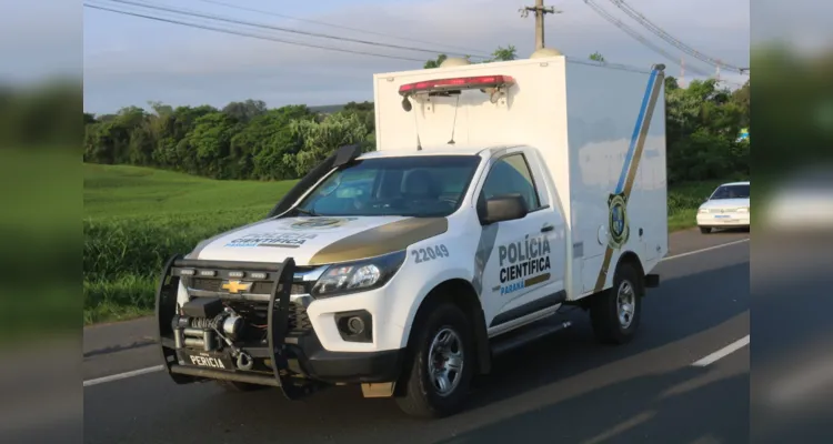 O automóvel vinha de Caiobá, no litoral paranaense, e seguia sentido Londrina