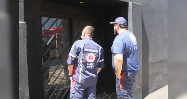 Além das equipes de socorro, tembém estiveram no local agentes da Polícia Militar, da Polícia Científica e do Instituto Médico Legal (IML)