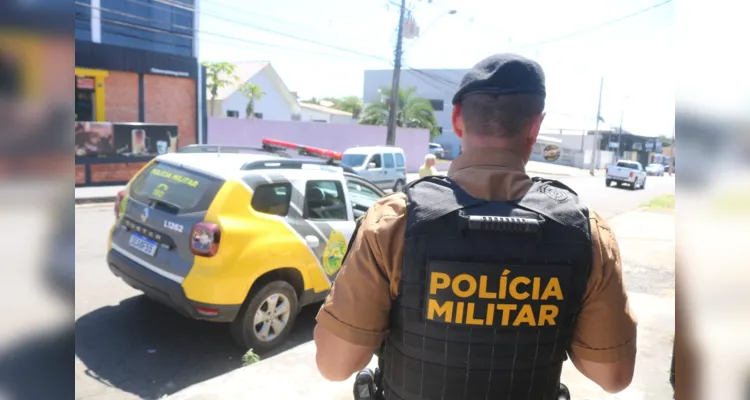 Além das equipes de socorro, tembém estiveram no local agentes da Polícia Militar, da Polícia Científica e do Instituto Médico Legal (IML)