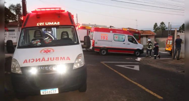 Equipes do Corpo de Bombeiros (Siate), Samu, Polícia Militar, Polícia Científica e Instituto Médico Legal foram acionados