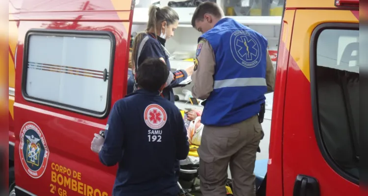 Equipes do Corpo de Bombeiros (Siate), Samu, Polícia Militar, Polícia Científica e Instituto Médico Legal foram acionados