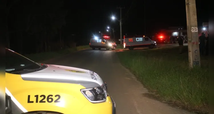 Ação policial aconteceu no bairro Contorno, na noite deste sábado