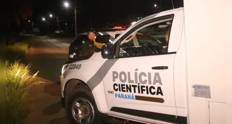 Ação policial aconteceu no bairro Contorno, na noite deste sábado