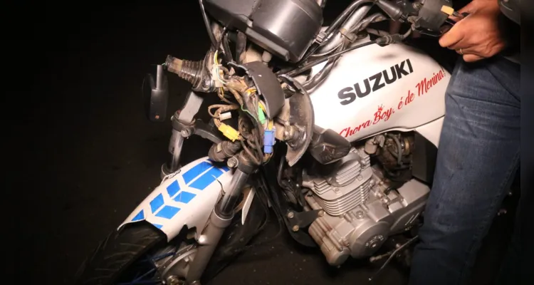 Acidente aconteceu na noite desta quarta-feira