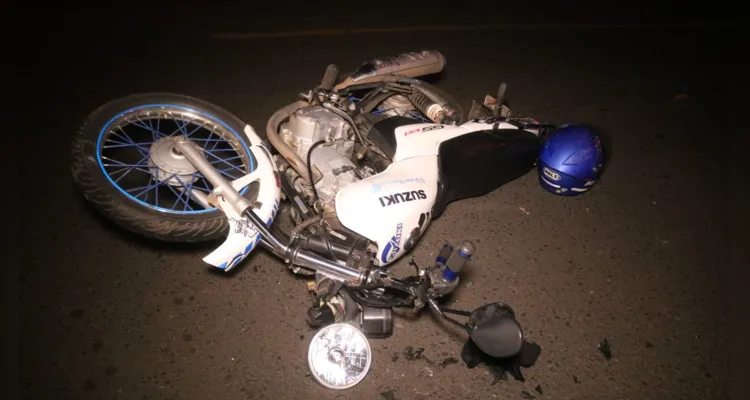 Acidente aconteceu na noite desta quarta-feira