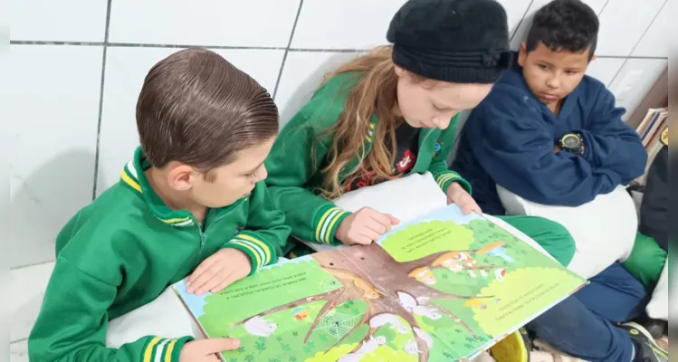 Com rodas de leitura e atividades em casa, os alunos conseguiram acumular histórias e partilhar seus momentos preferidos