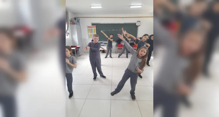 Movimento, interação e muita arte compõem ações que vêm trazendo amplos ganhos aos educandos