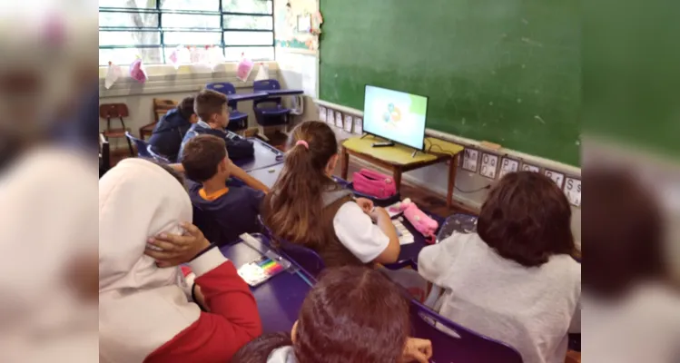 Tecnologia, produção de cartazes e muita interação foram pontos altos da proposta