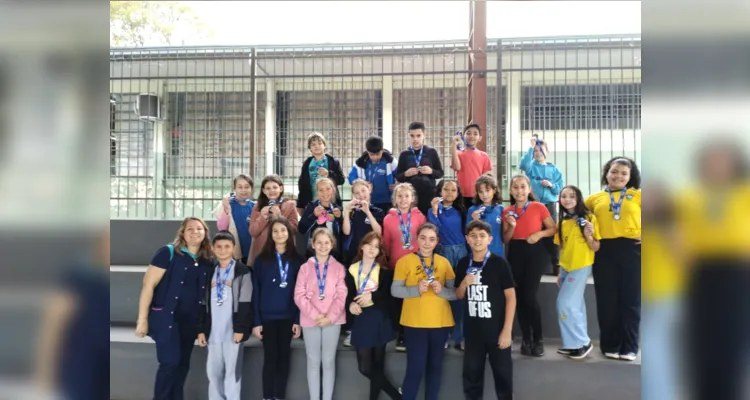 As atividades envolveram toda a escola, que auxiliou na preparação da turma do quinto ano