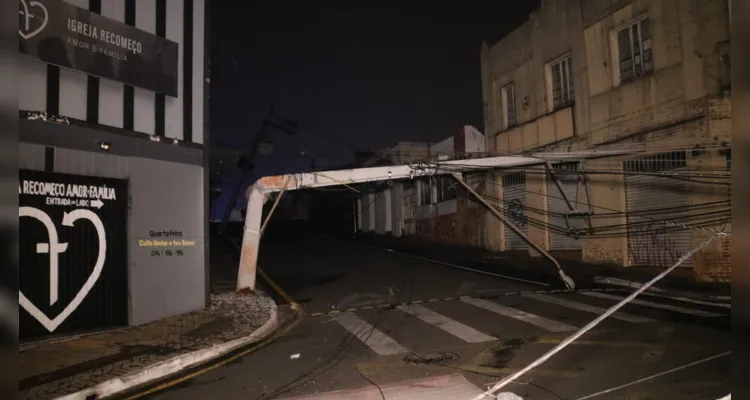 Bombeiros e Copel atuam após chuvas em PG; Munchen é mantida