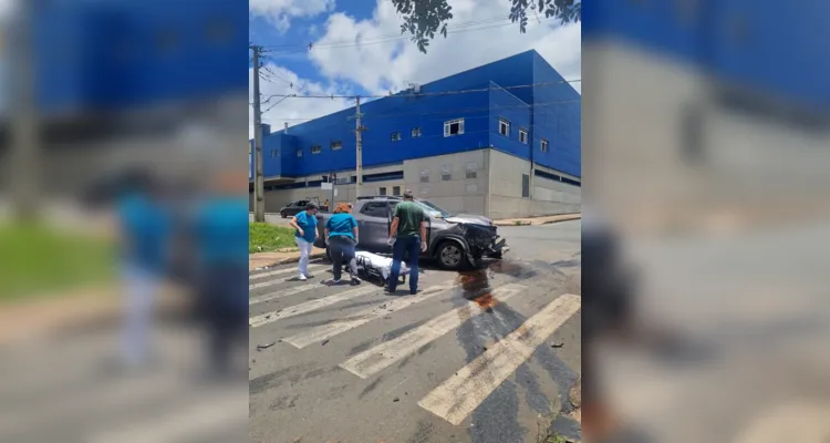 Moradores reclamam que motoristas não respeitam a sinalização existente no local