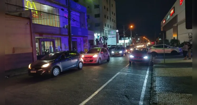 Conversão a direita na rua Enfermeiro Paulino está proibida