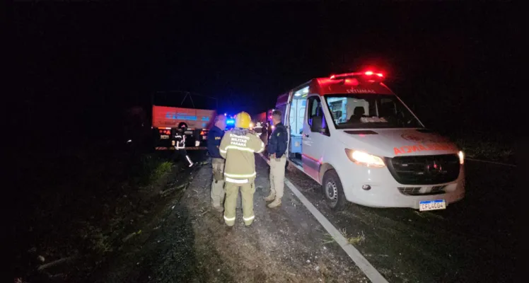 Acidente foi no km 469, no sentido Norte do Paraná, próximo a um posto de combustíveis