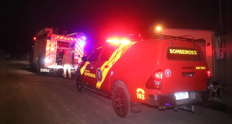Por sorte, nenhuma pessoa estava na residência no momento do incêndio