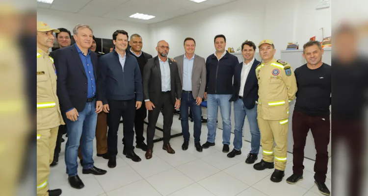 Colombo, 19 de outubro de 2023 - O governador Carlos Massa Ratinho Jr, inaugura Nova Sede dos Bombeiros em Colombo.