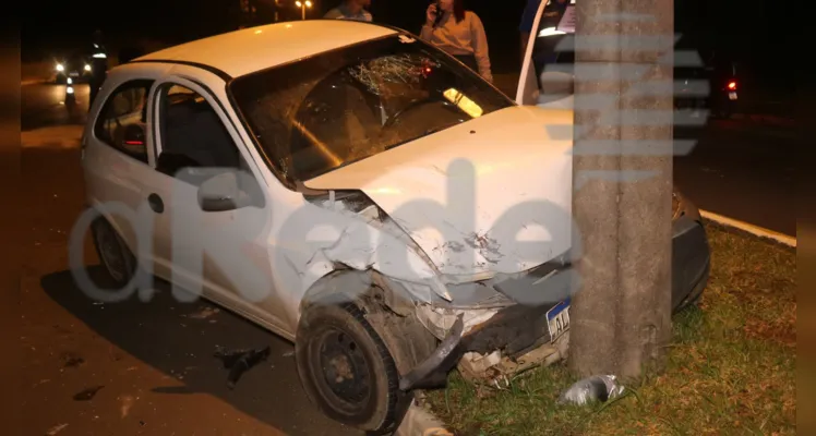 Após ser atingido pelo Gol, o Celta bateu em um poste