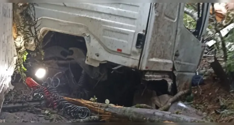 Acidente aconteceu na quinta-feira (15) |