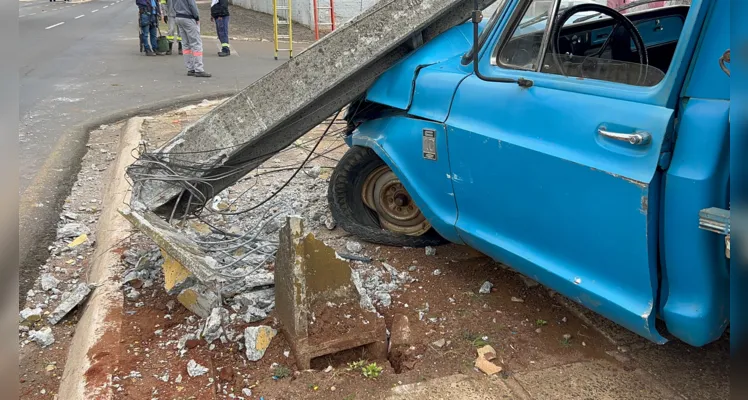 Acidente ocorreu por volta das 07h desta quinta-feira (25)