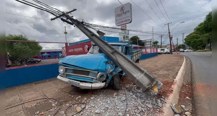 Acidente ocorreu por volta das 07h desta quinta-feira (25)