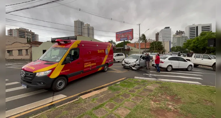 Equipe do Corpo de Bombeiros (Siate) foi acionada para a ocorrência.