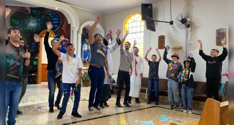 Carnaval do católico tem festa e oração.