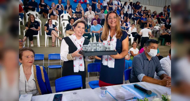 Instituto de Educação completa 100 anos de história em PG