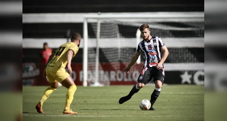 Todos os 23 atletas do Operário entraram em campo neste domingo