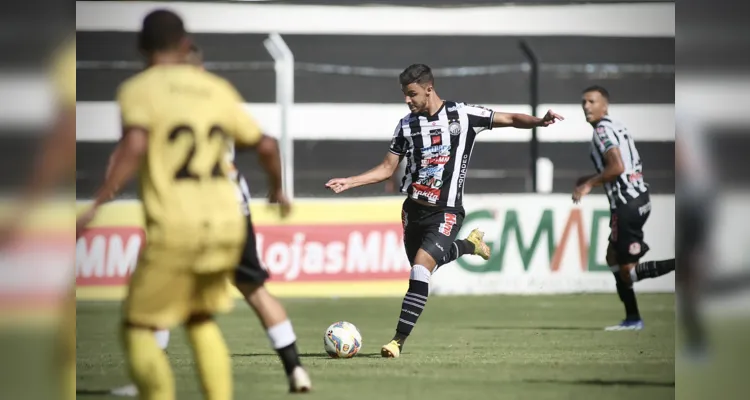 Todos os 23 atletas do Operário entraram em campo neste domingo