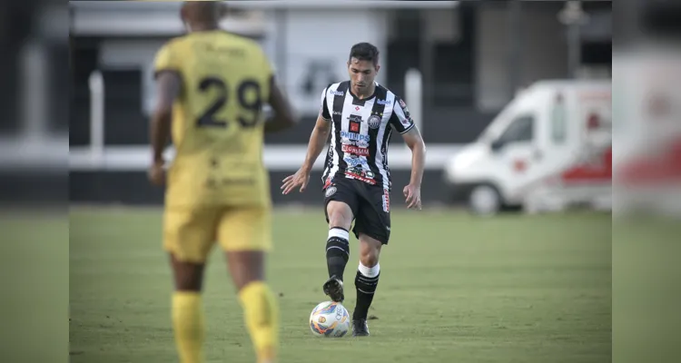 Todos os 23 atletas do Operário entraram em campo neste domingo