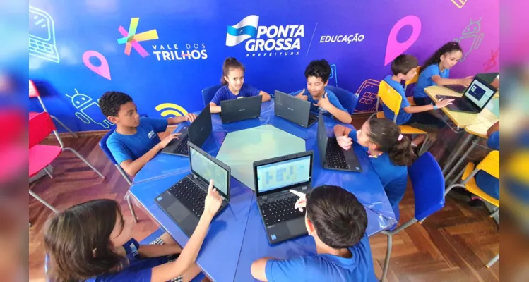 As ações envolvem modernização tecnológica dos equipamentos para a sala de aula