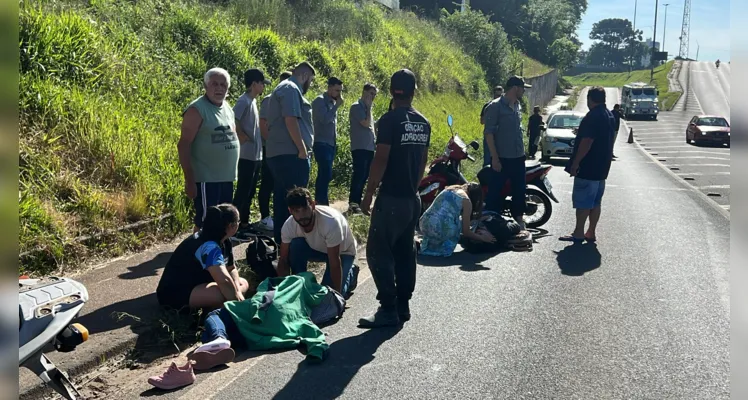 O Samu foi acionado para prestar atendimento médico às vítimas