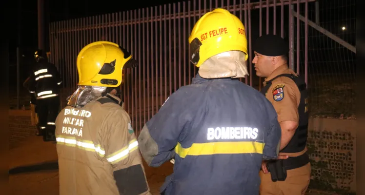 Incêndio criminoso destrói piscinas em Ponta Grossa