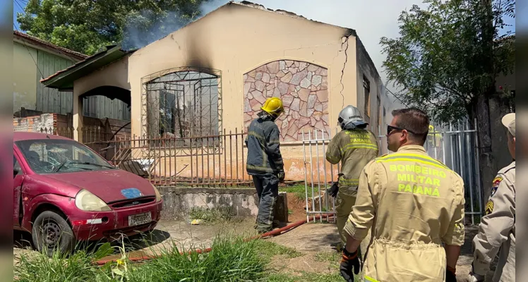 Homem é suspeito de atear fogo na casa da ex-mulher em Olarias