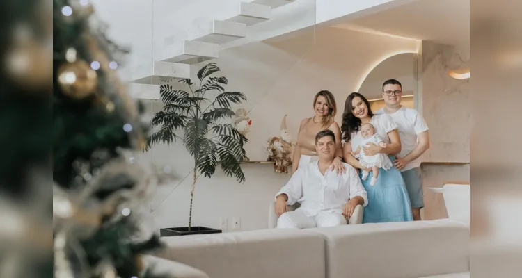 Adenir Grik, Leila Grik, Caroline Dobis Grik Pucci, Carlos Rory Pucci
e a pequena Manuela Grik Pucci
