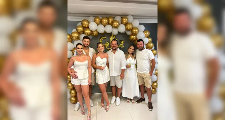 Gabriel dos Anjos, Isadora de Geus Bosch, Brenda Pantaleão,
Juliano dos Anjos, Elisangela Januário e Carlos Pantaleão