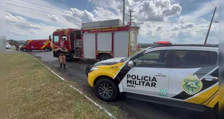 A Polícia Rodoviária Estadual esteve no local realizando teste de etilômetro no motorista no carro e o resultado deu negativo. 