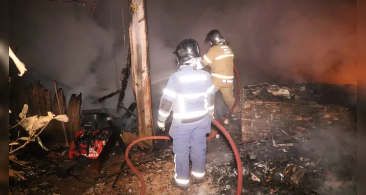 Casa de catadores pega fogo pela segunda vez no 'São Gabriel'