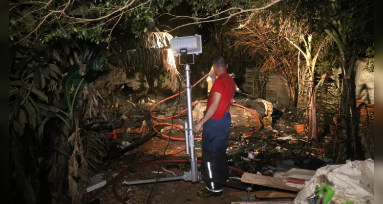 Casa de catadores pega fogo pela segunda vez no 'São Gabriel'