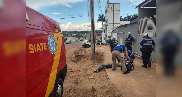 Ele teve escoriações e um corte na cabeça e foi encaminhado para a UPA Santana.