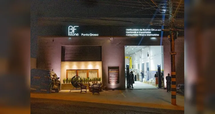 A empresa iniciou suas atividades em Curitiba, e hoje é reconhecida nos Campos Gerais
