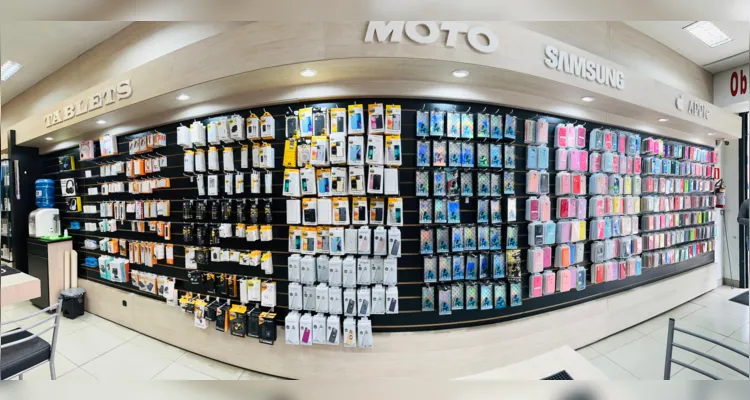 Loja possui uma infinidade de assessórios para os mais variados modelos de celulares