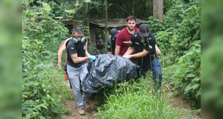 Corpo é achado por pescadores às margens do Rio Pitangui