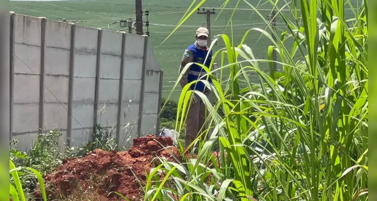 Corpo foi encontrado nos fundos de um empresa, no bairro Boa Vista. 