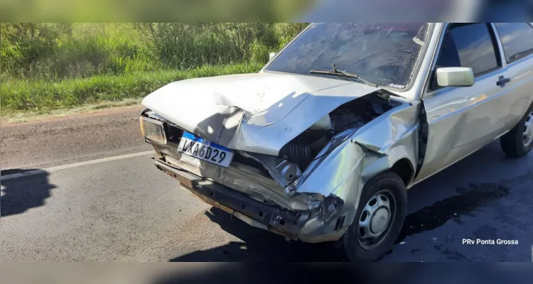 Um VW Gol foi o terceiro veículo envolvido