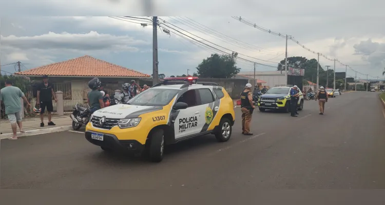 Protesto aconteceu na avenida Bispo Dom Geraldo Pellanda