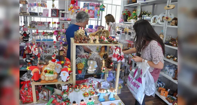 Para esta edição do Carnaval, a Casa do Artesão promove a sustentabilidade e respeito à mulher.