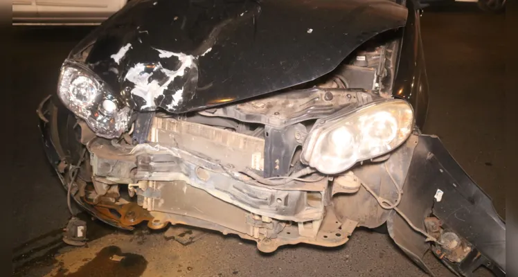 Motociclista fica gravemente ferido após acidente em 'Oficinas'