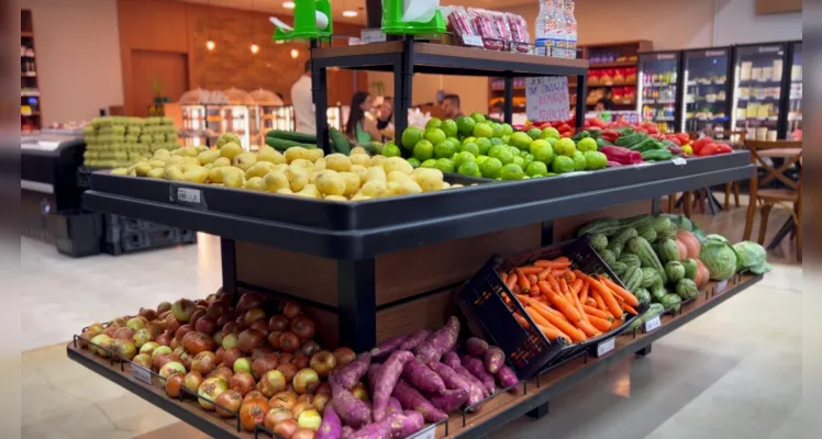 Supermercado Zecel é voltado à qualidade dos produtos e preços atrativos 